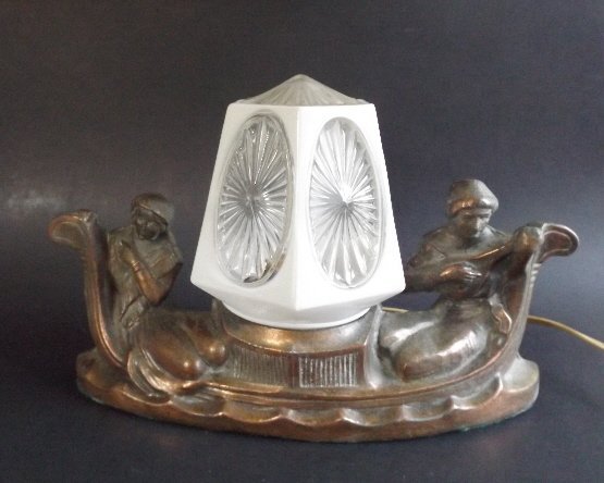 Art Deco Boudoir Table Lamp 1920s Venetian Gondola: Antique Frankart Era Art Deco lamp, Venetian Gondola with two romantic figurines, late 1920s - early 1930s. There is a choice of two different lamp shades: #1. Angled bell, Art Deco flower, 2.1/4 inch