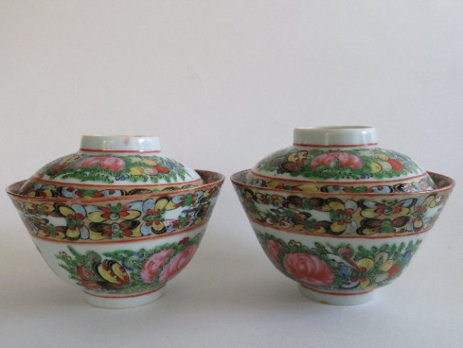 Set 2 Chinese Porcelain Gaiwan Tea Bowls w. Lid 1920s: Set of two gaiwan tea bowls with lids, hand painted Famille Rose with the bands of 'Hundred Butterfly' pattern. The mark "MADE IN CHINA" of the Republic Period, export quality fine porcelain and decor
