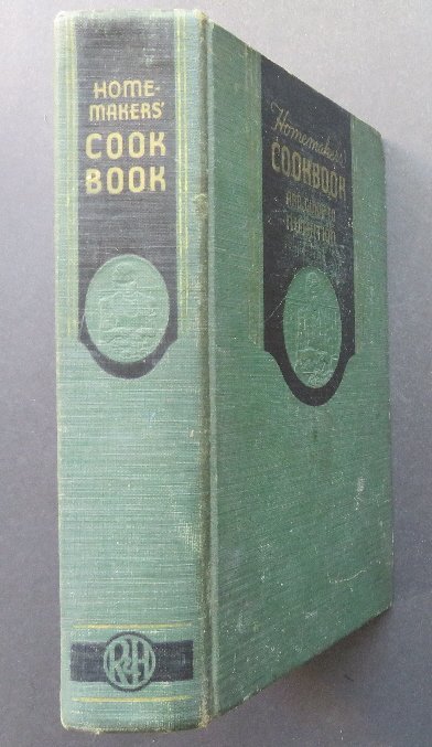 Homemakers Cookbook Guide to Nutrition, 1946 illustrat. (1 of 15)