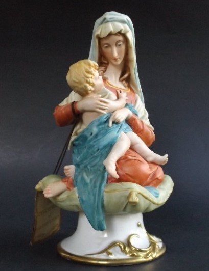 Madonna & Child Porcelain Figure KPM Bavaria 1950 (1 of 10)