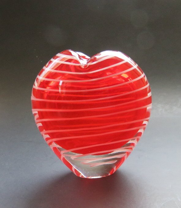 Heart Shaped Murano Ruby Red Art Glass Vase Italy (1 of 10)