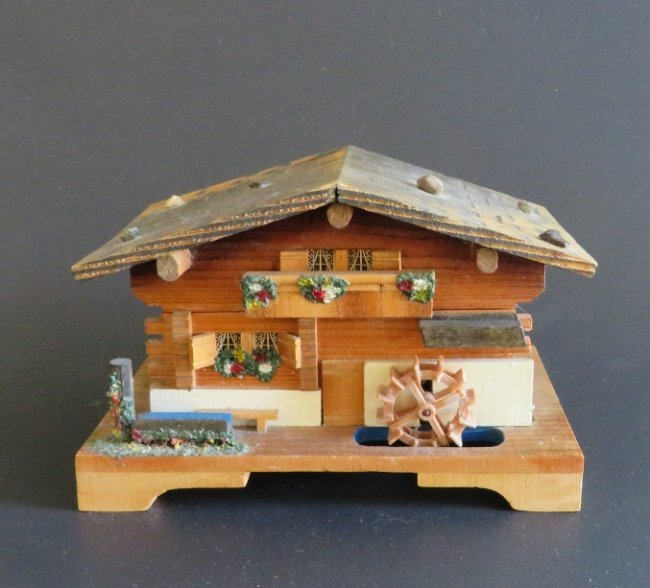 Vintage Wooden Swiss Chalet Music Box, Cuendet 1950s Que Sera Sera (1 of 8)
