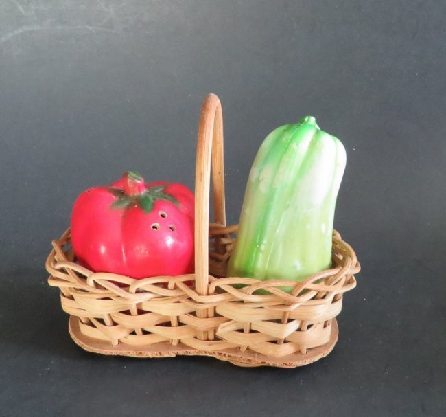 Mid Century 1950s Salt & Pepper Shaker Red Pepper Cucumber in Basket (1 of 9)