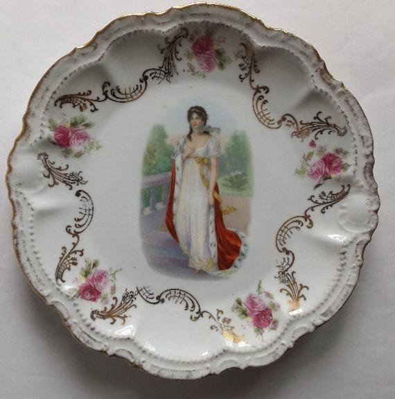 Queen Louise of Prussia, Antique 1895 German Porcelain Plate, Bavaria (1 of 5)