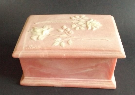 Incolay Pink Stone Jewelry Box, White Roses on Lid, Robert Nemith 1974 (1 of 9)
