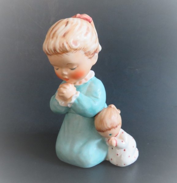 Evening Prayer, Hummel Porcelain Figurine, 1959, Goebel, W. Germany (1 of 11)
