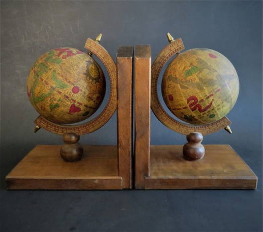 Bookends