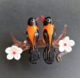 Murano Art Glass Small Figurine Two Birds On A Cherry Branch, Italy: Vintage hand-blown glass figurine: Murano art glass two orange-black birds lean close to each other on a delicate amber or pink spiraling tree branch adorned with two cherry blossoms, unmarked. Offici