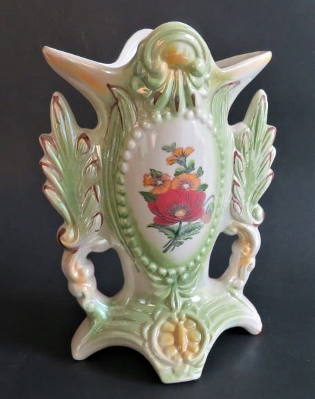 Vintage Pearlescent Lustreware Porcelain Vase, Brazil 1940s (1 of 6)
