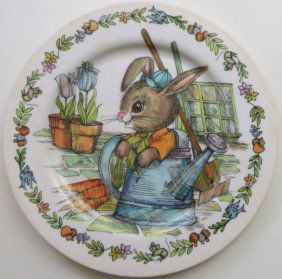 Peter Rabbit Spring, 1960s Oneida Deluxe 3119 Melanine Plate