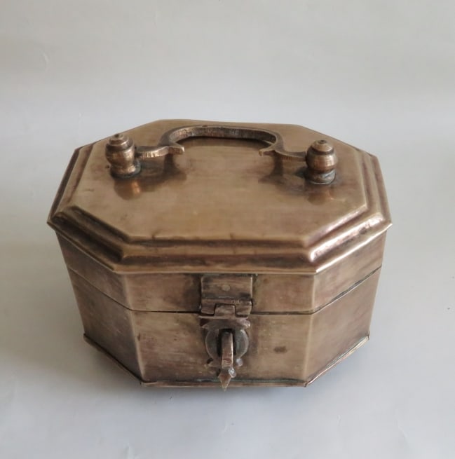 Vintage Hand-Crafted Brass Footed Trinket Jewelry Box, India (1 of 14)