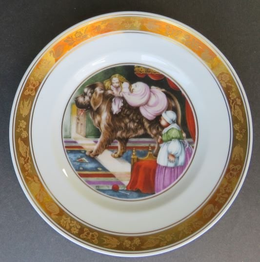 Andersen, Tinder Box, Fairy Tale Porcelain Plate, Royal Copenhagen Ltd Ed. 1975 (1 of 10)