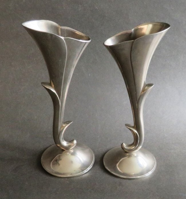 Set of 2 Vintage Art Nouveau Silvery Metal Vases, 1920s: Set of two [2] antique Art Nouveau silvery metal vases, unmarked, 1920s-1930s. The vases are 7.1/4" [18.4cm] tall, 2.3/4" [7cm] wide; very good condition. Rates vary per zone/ country, we will adjust 