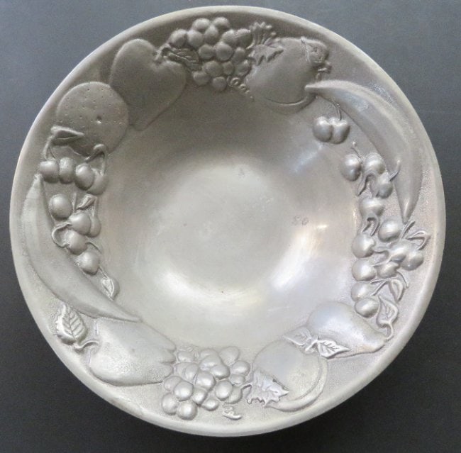 Vintage Wilton Armetale Metal Fruit Bowl, RWP, 1970s (1 of 8)
