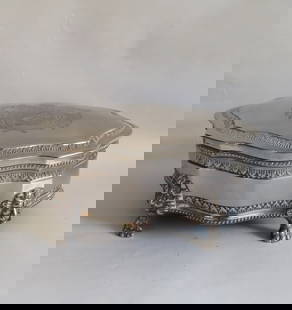 Vintage Italian Silverplate Jewelry Trinket Box, Ornate Venetian Style, 1940s: Vintage Mid Century Italian footed jewelry / trinket box with hinged lid, silver plated, unmarked, ornate Venetian style, 1940s-1960s. The box is c.6.1/2" x 5.3/4" [16cm x 13.5cm]; c.1.1/2" [4cm] deep