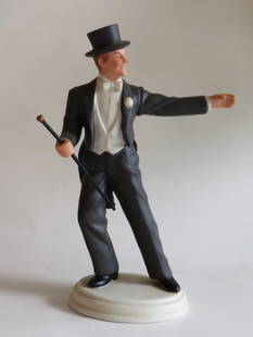 Fred Astaire Dancing as Josh Barkley Porcelain Figurine, Ltd. Ed. Avon 1984: "Dancing Fred Astaire" as Josh Barkley in "The Barkleys Of Broadway" vintage porcelain figurine. Images Of Hollywood limited edition issued by Avon in 1984; copyright 1949 Loew'sren; 1976 MGM & 1984 M
