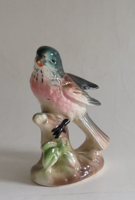 Bird on Tree Stump, Hand Painted Porcelain Figurine, Marked Robin (1 of 11)