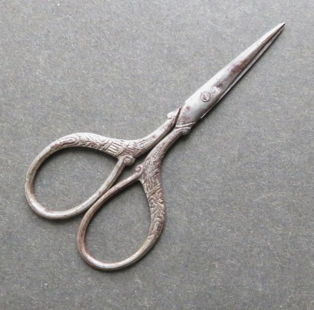 Small Antique Metal Embroidery, Sewing Scissors with Decorated Rings, c.1920s (1 of 5)