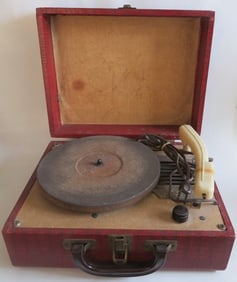 1950s Symphonic Portable Record Player RMA 351 Phonograph Turntable RCA