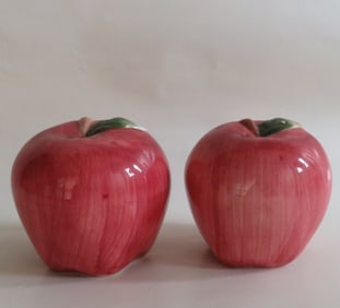 Vintage Set Hand Painted Porcelain Red Apple Salt & Pepper Shaker