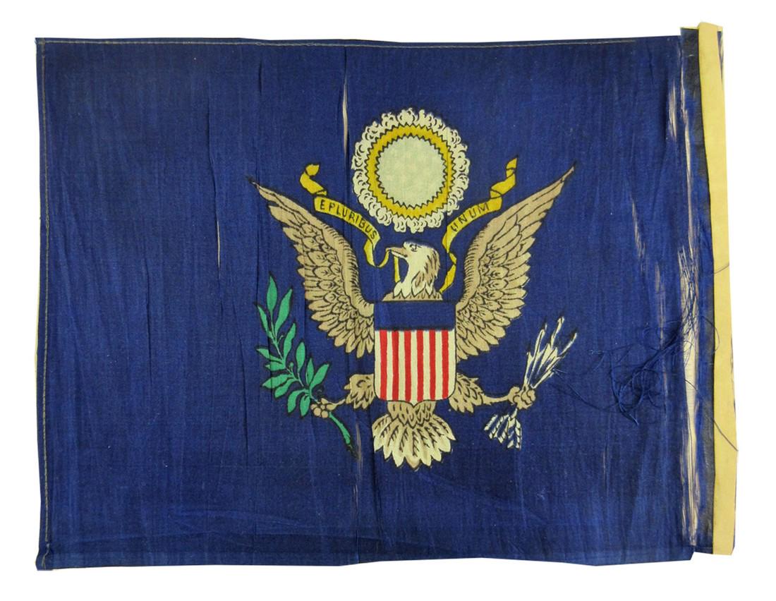 Taft's Own Presidential Flag Given to a Universalist (1 of 8)