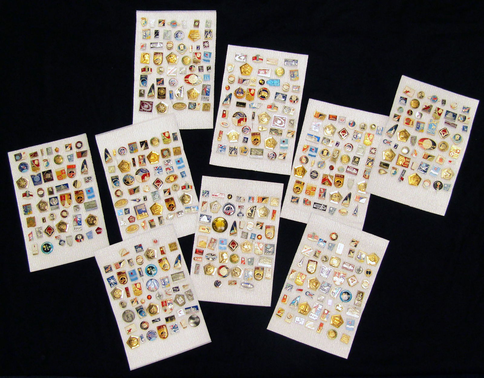 Vintage Set of 400 Soviet Cosmonaut Pins (1 of 6)