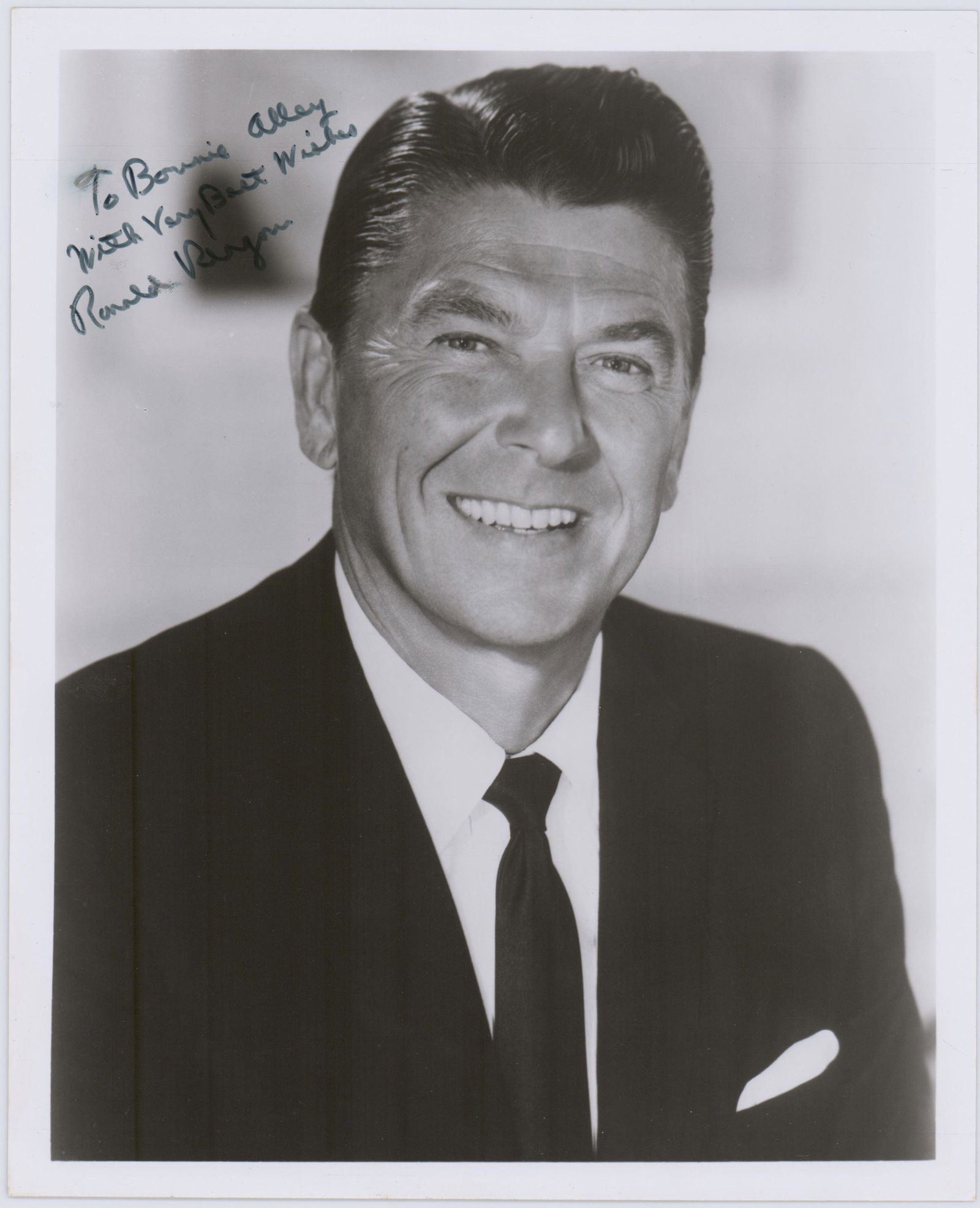 Ronald Reagan Signed Photo. PSA Authentication. (1 of 2)