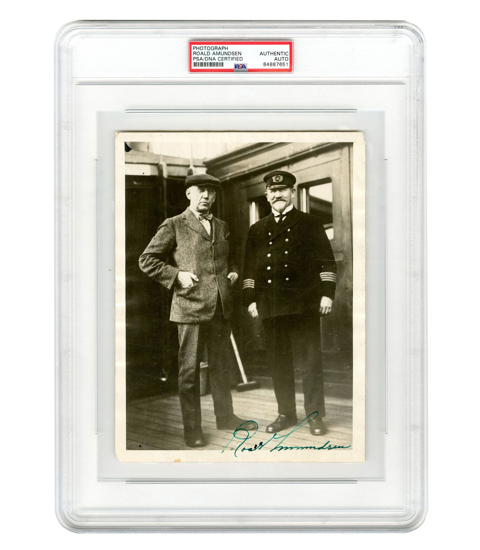 Roald Amundsen Signed Photo Aboard SS Muenchen PSA Slabbed and Graded (1 of 5)