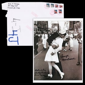 V-J Day in Times Square Kissing Subjects 2x Signed Souvenir Photo!
