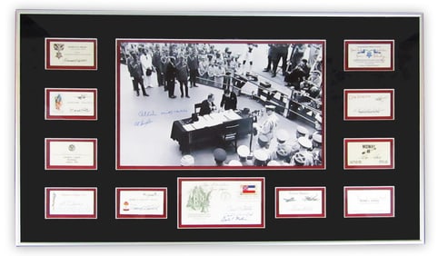 Heroes & Legends of WWII Impressive Framed Display- 18 Signatures