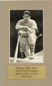 Great Bill Terry Vintage Signed Photo, with JSA Certificate