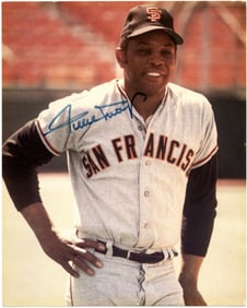 Fantastic Willie Mays Signed Photo