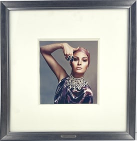 Richard Avedon 1964 Portrait of Raquel Welch, Original Vintage Print - Gorgeous!