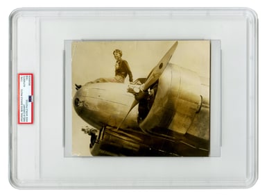 Amelia Earhart Original Press Photo On Nose of Lockheed Electra, PSA Type I