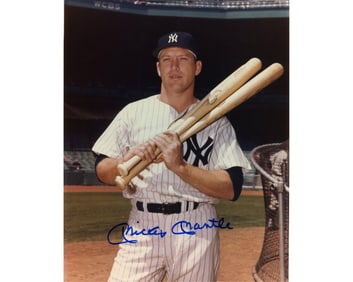 Gorgeous Mickey Mantle Signed Photo!
