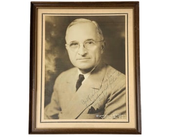 Harry Truman Signed Photograph