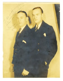 Bob Hope Early Signed Photo as "Les" to Conjoined Twins Daisy & Violet Hilton