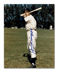 Joe DiMaggio Boldly Signed Photo in Yankees Uniform
