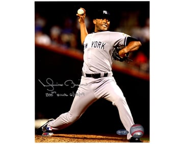 Rare Mariano Rivera Signed and Inscribed Photograph "500th Save"