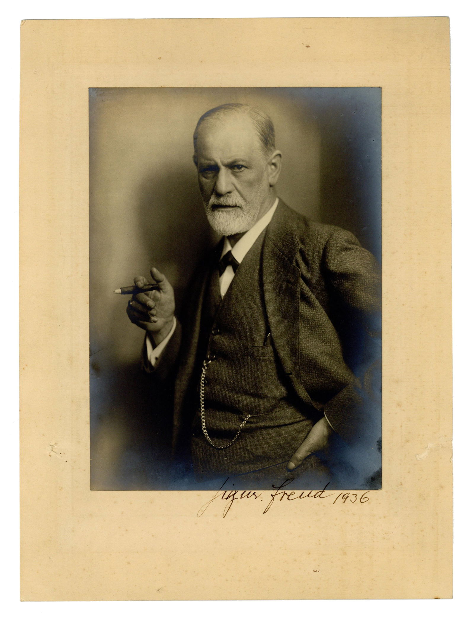 Sigmund Freud Signed Iconic Portrait By Max Halberstadt, Freud's Son-in-Law, Possibly Finest Known! (1 of 5)