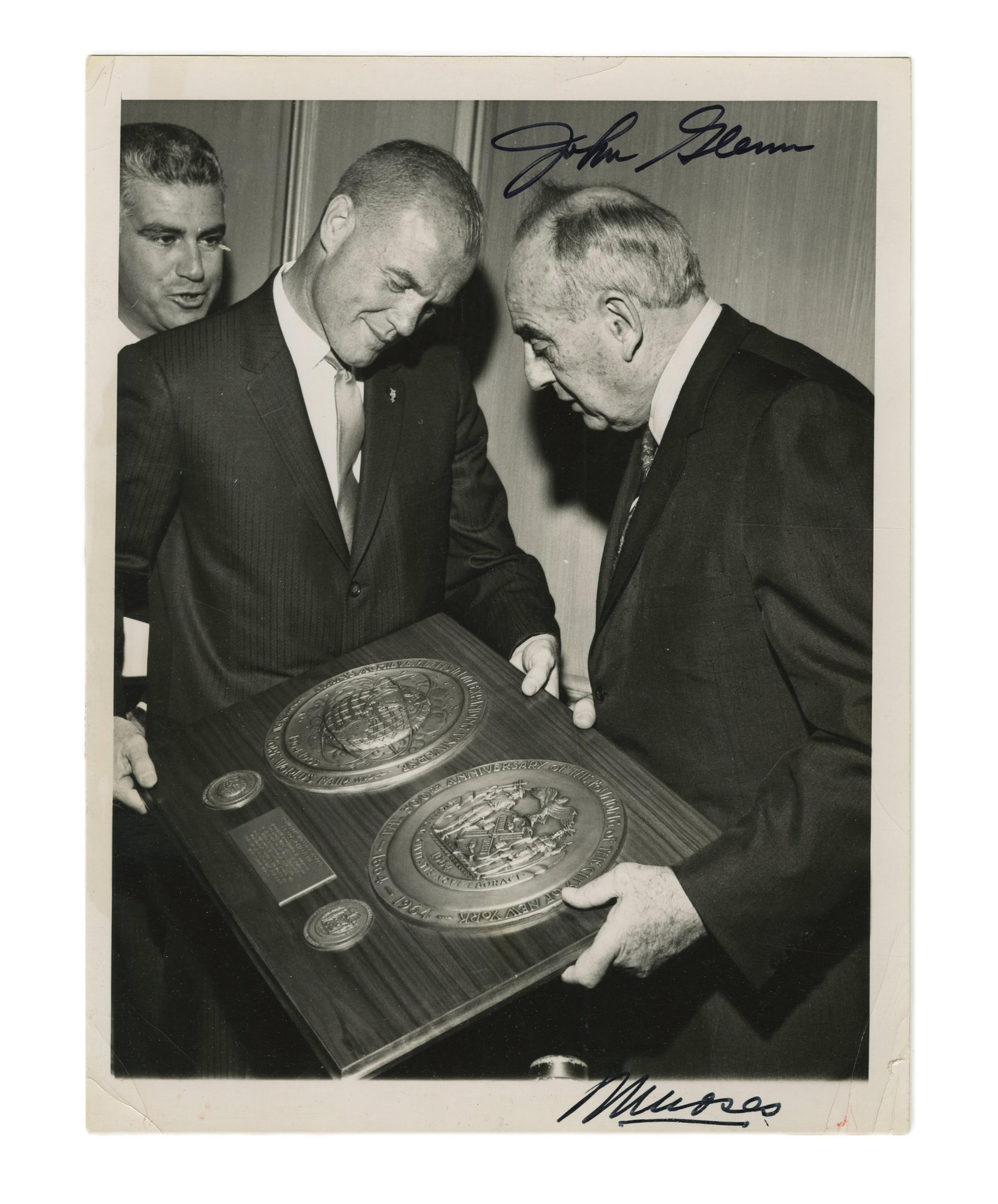 John Glenn, Robert Moses World's Fair Signed Photo with Beckett LOA (1 of 3)