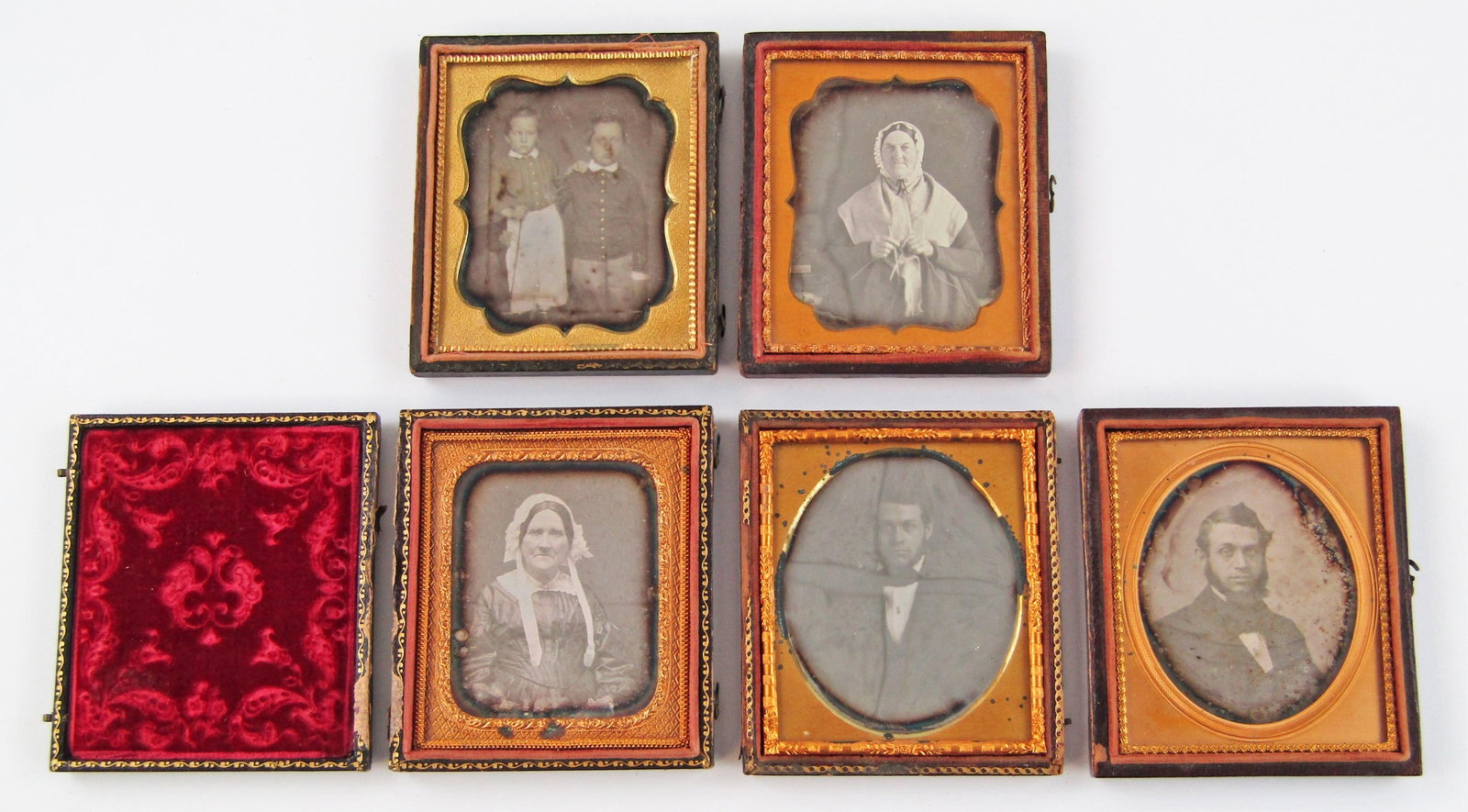 Mid-19th C. Daguerreotypes (5 Pcs) Incl. A Visually Impaired Boy (1 of 8)