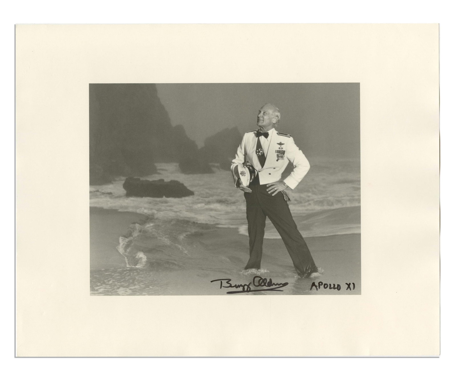 Moonwalker Buzz Aldrin Autographed Photo (1 of 2)