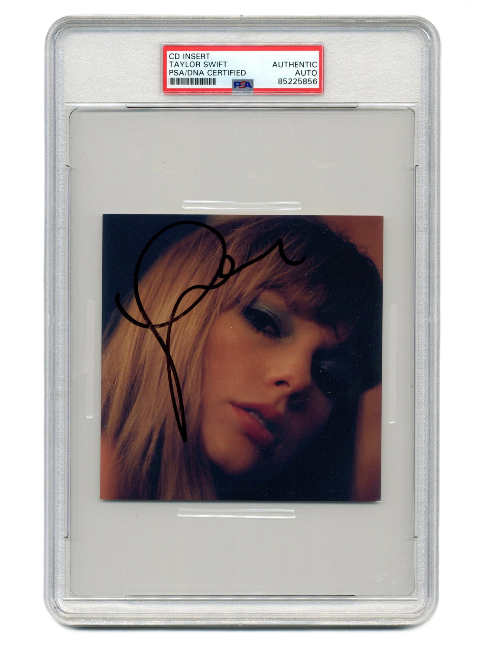 Taylor Swift Signed "Midnights" Mahogany Edition CD Insert PSA/DNA Authenticated: Taylor Swift n.p., ca. 2022 Taylor Swift Signed "Midnights" Mahogany Edition CD Insert PSA/DNA Authenticated Slabbed signature A signed Midnights CD insert by Taylor Swift. Measuring 4.75" x 4.75",