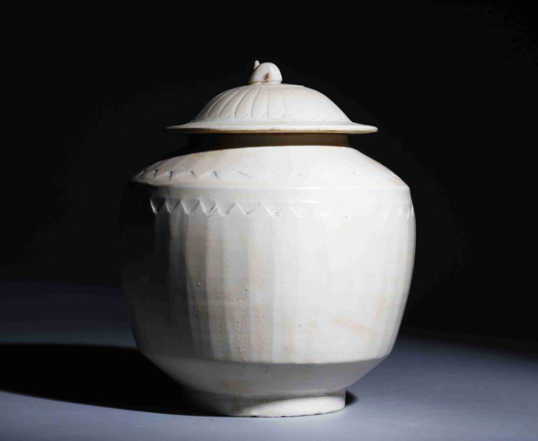 DING KILN WHITE GLAZED MELON BUTTON COVER CANS (1 of 6)