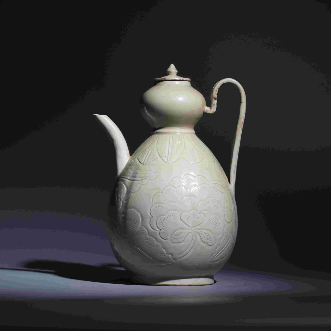 DING KILN FLOWER PRINTED GOURD EWER (1 of 6)