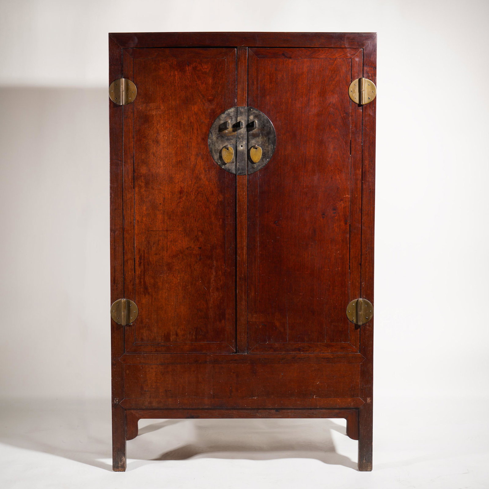 Huanghua pear square corner cabinet  from  the Qing  dynasty (1 of 11)