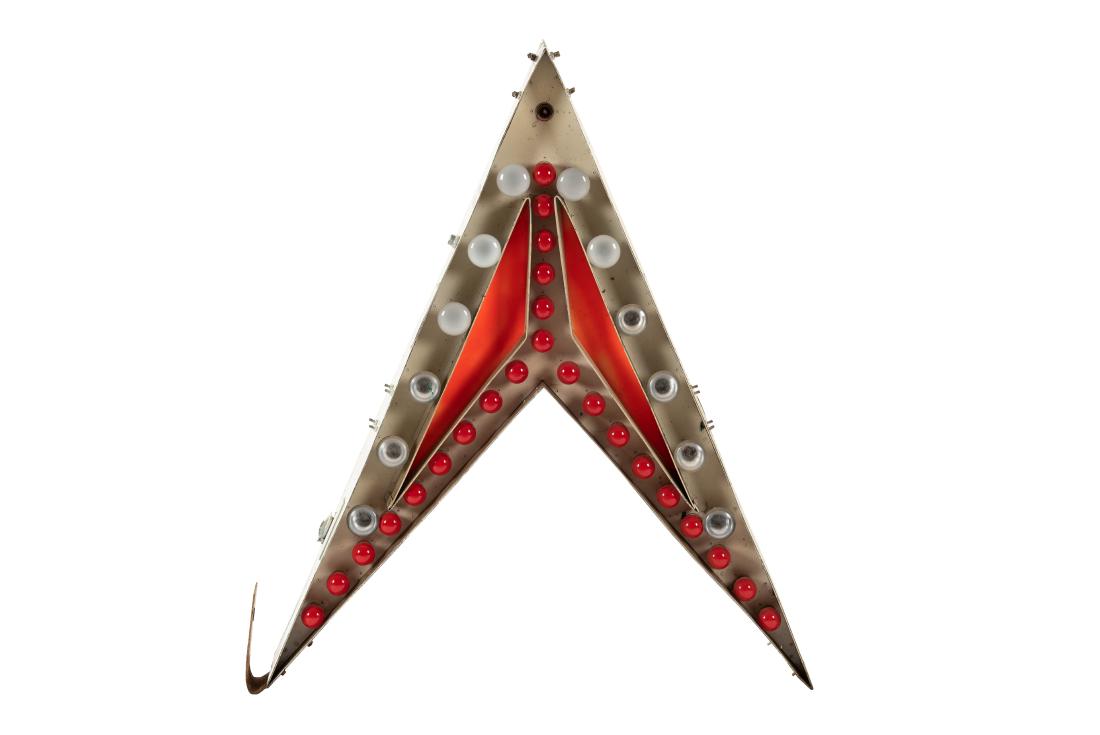 Lighted Arrow Head Sign (1 of 3)