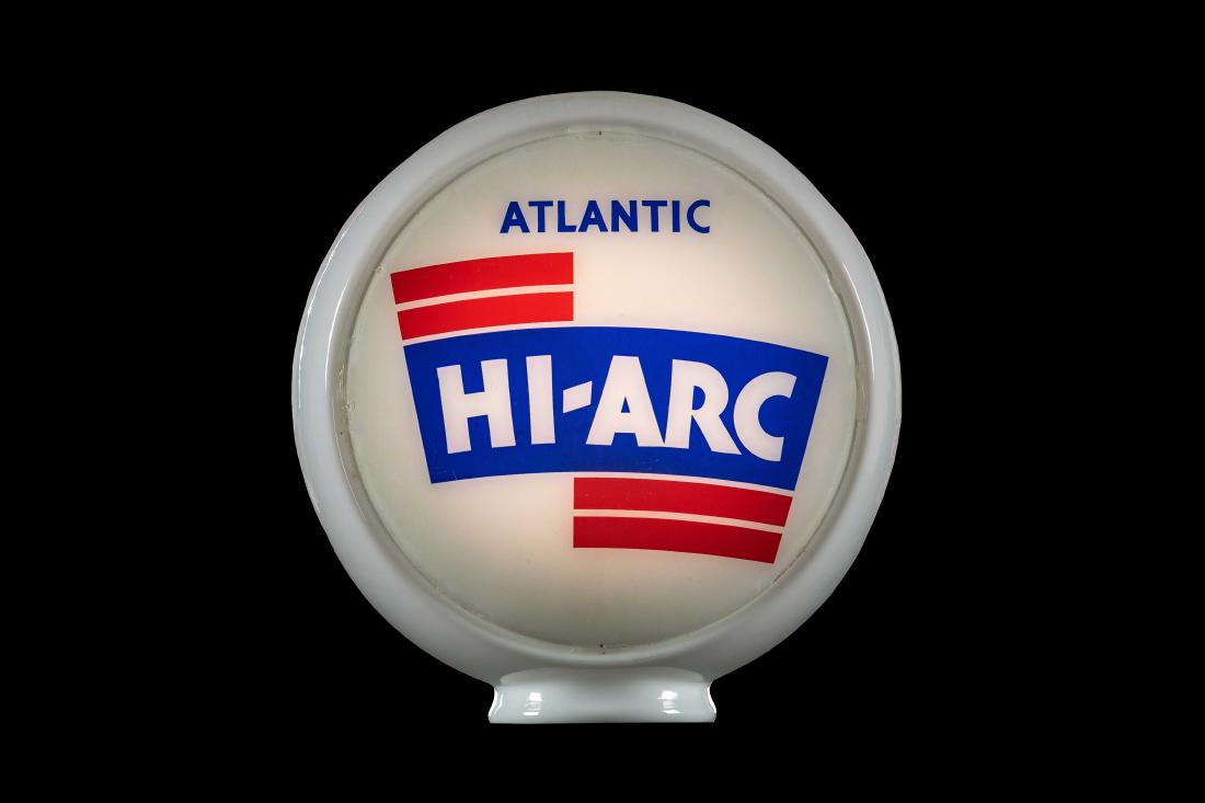 Atlantic Hi-Arc Gas Pump Globe Glass Body (1 of 6)