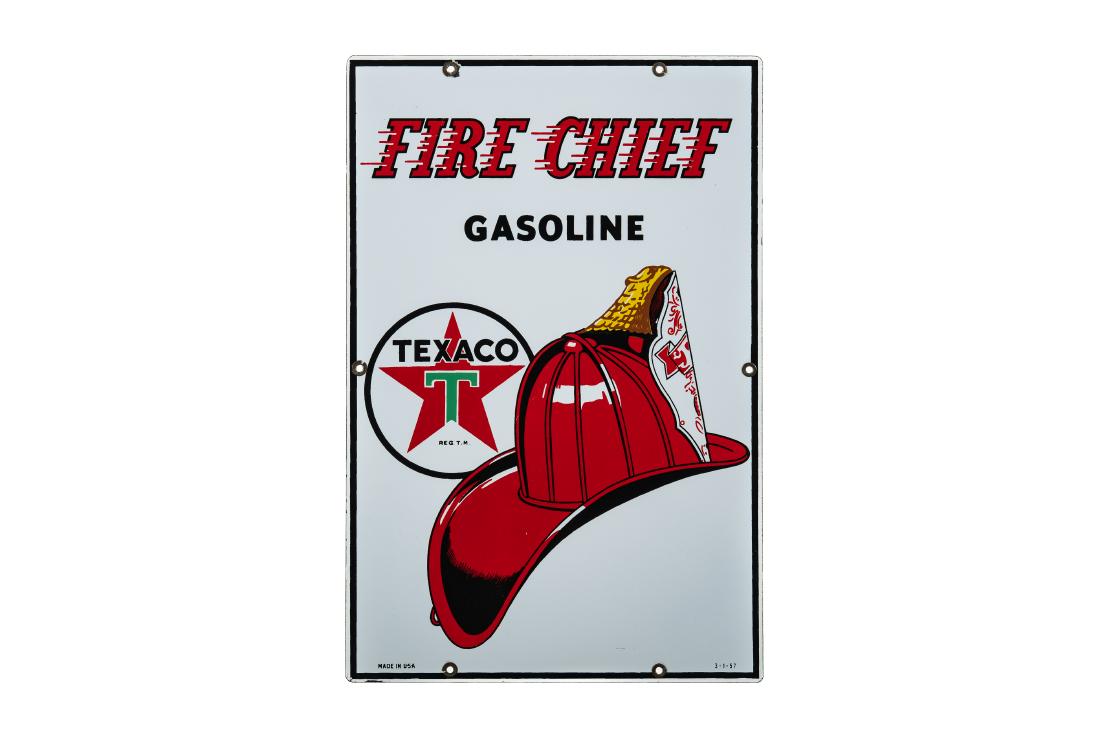Texaco Fire Chief Porcelain Pump Plate (1 of 4)